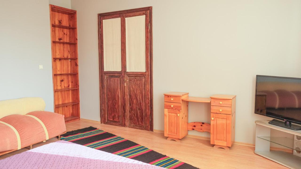 The Sunny Guest House Of Veliko Tarnovo-Amazing View, Top Location Buitenkant foto