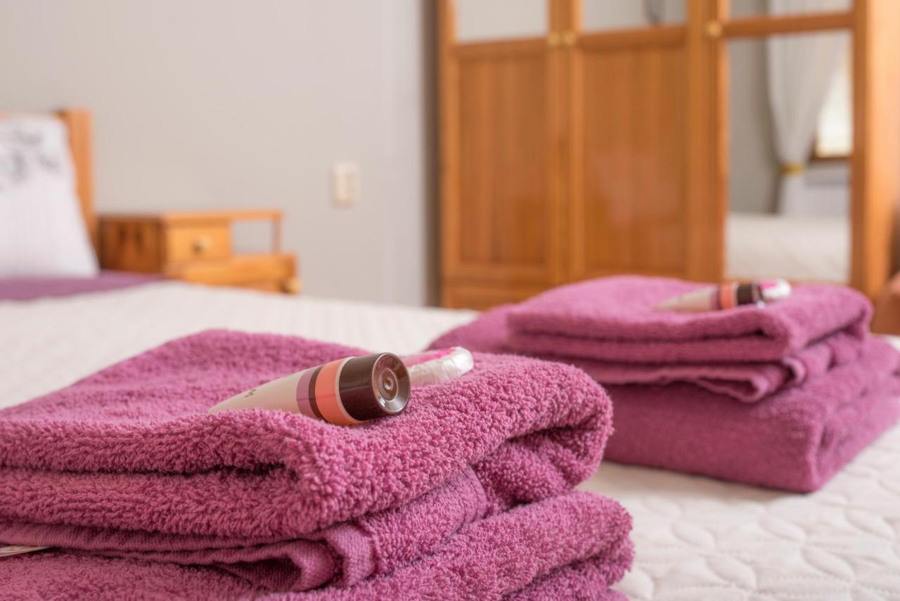 The Sunny Guest House Of Veliko Tarnovo-Amazing View, Top Location Buitenkant foto