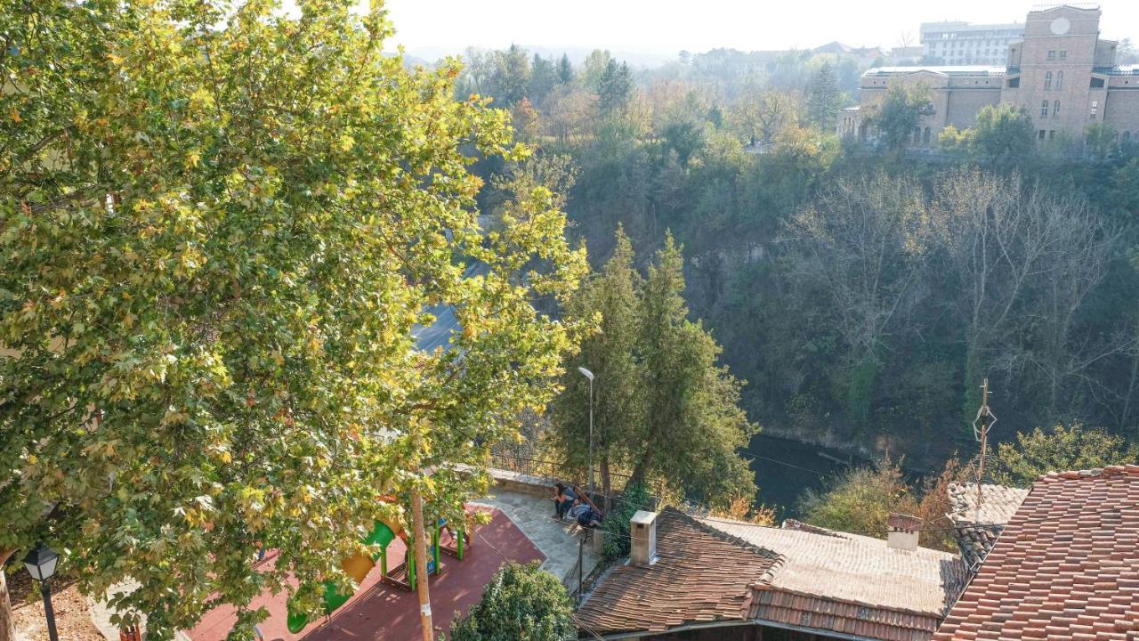 The Sunny Guest House Of Veliko Tarnovo-Amazing View, Top Location Buitenkant foto